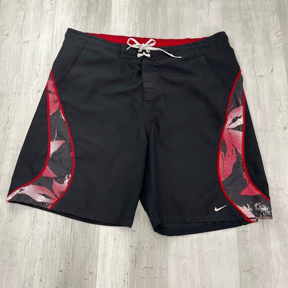 Vintage Nike Black Red White Lined Swim Board Shorts Embroidered Log XL - Picture 1 of 8